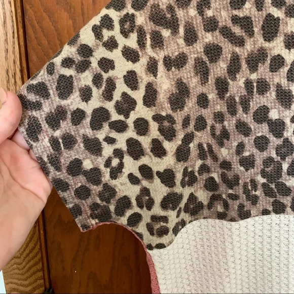 BiBi Colorblock Blouse - Picture 2 of 6